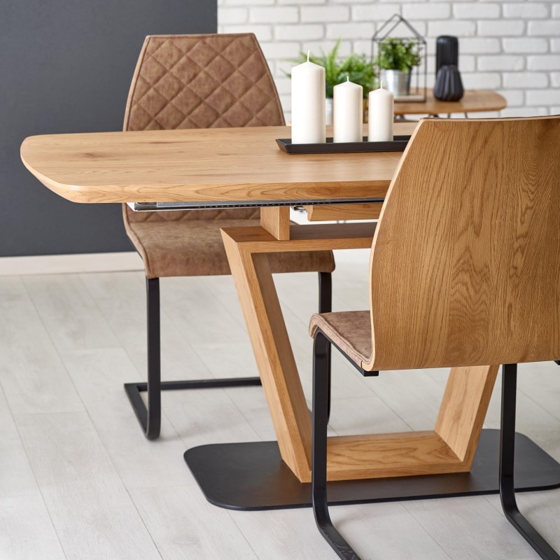 'BLACKY Extendable Golden Oak Table' 'BLACKY Extendable Golden Oak Table'