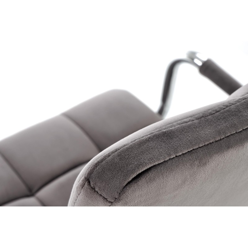 'GONZO 4 Youth Armchair in Ashen Velvet' 'GONZO 4 Youth Armchair in Ashen Velvet'