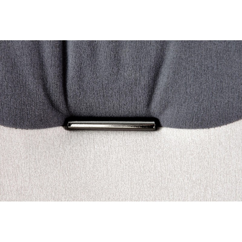 'K470 Chair in Light Ash/Charcoal Ash' 'K470 Chair in Light Ash/Charcoal Ash'