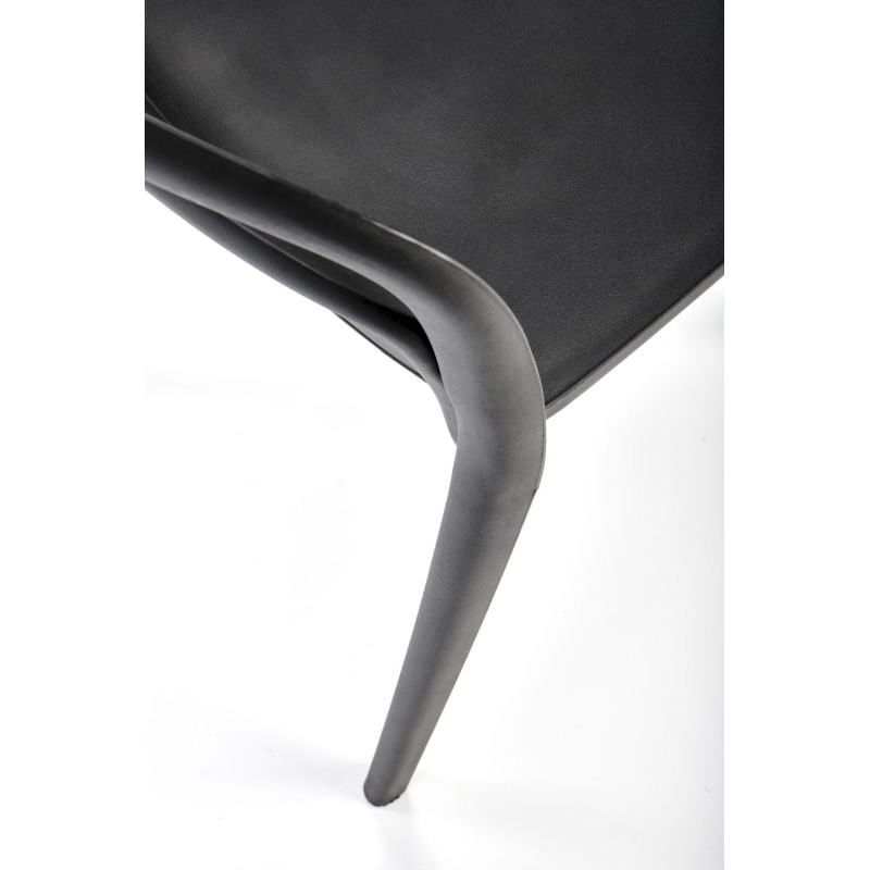 'K490 Black Plastic Chair' 'K490 Black Plastic Chair'