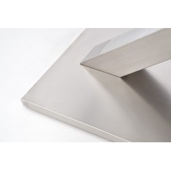 'SANDOR Extendable White Lacquered Table' 'SANDOR Extendable White Lacquered Table'