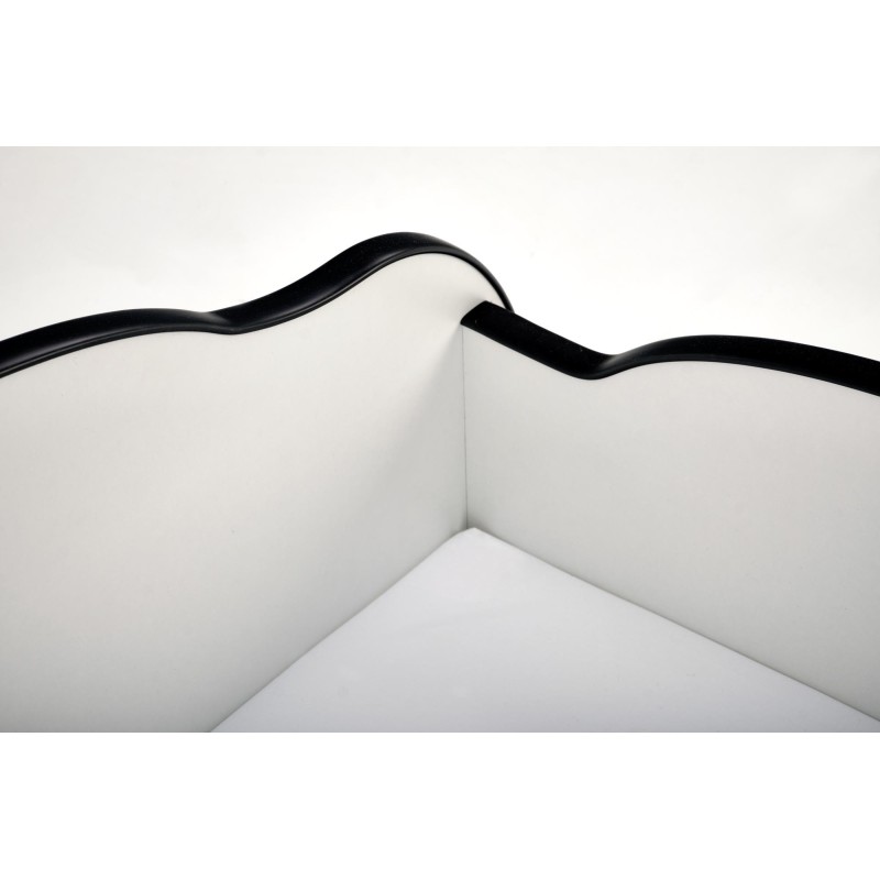 'BATCAR Multicolored Bed' 'BATCAR Multicolored Bed'