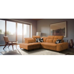 Ecksofa Ascot VII mit Schlaffunktion, USB-Anschluss, verstellbaren Kopfstützen – Raffinesse und Komfort in einem