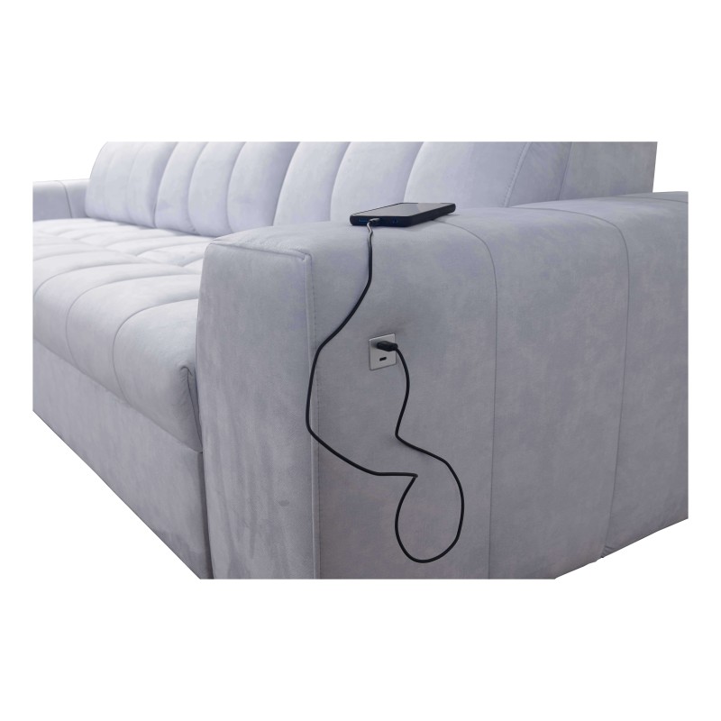 Prisma I Ecksofa mit Schlaffunktion und USB-Anschluss - Komfort und Eleganz in einem. Prisma I Ecksofa mit Schlaffunktion und USB-Anschluss - Komfort und Eleganz in einem.