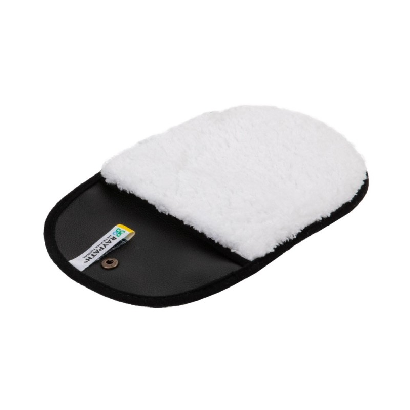 White NOVA Travel Cleaner