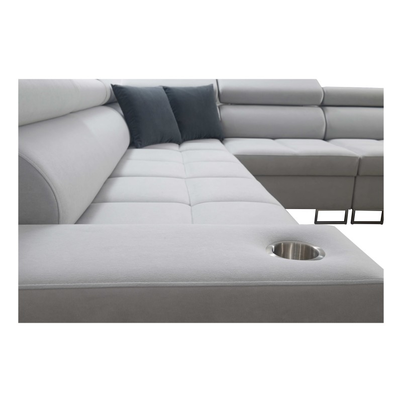 Ecksofa Orbix III mit Schlaffunktion, verstellbaren Kopfstützen und USB-Anschluss - Geräumig und bequem Ecksofa Orbix III mit Schlaffunktion, verstellbaren Kopfstützen und USB-Anschluss - Geräumig und bequem