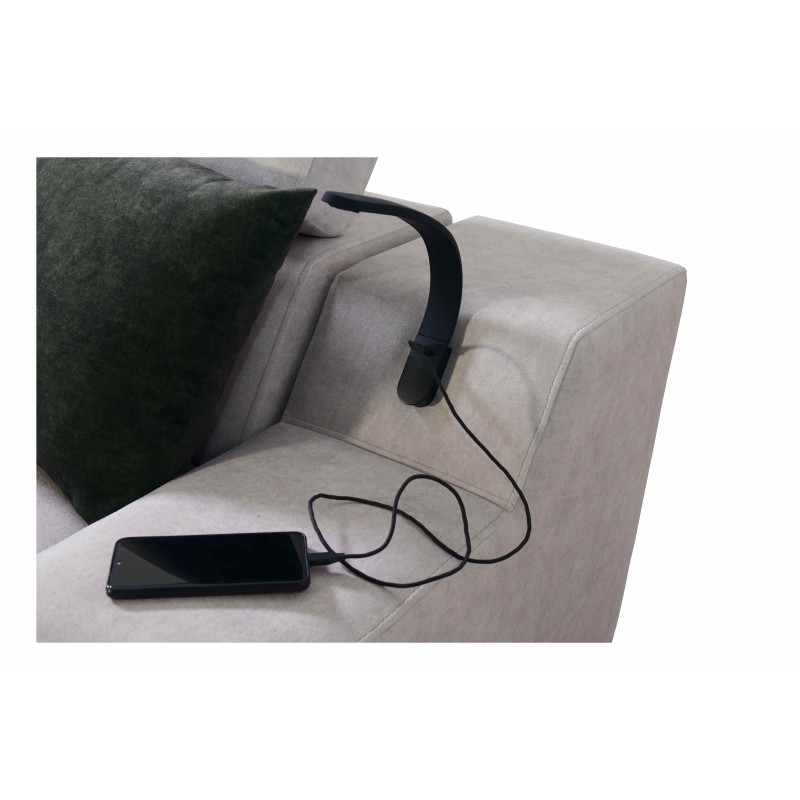 Esquina Avanti IX con función de cama y lámpara con puerto USB, tela Sawana 96 + Ecocuero. Esquina Avanti IX con función de cama y lámpara con puerto USB, tela Sawana 96 + Ecocuero.