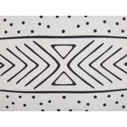 Zestaw 2 poduszek dekoracyjnych SCHEFFLERA Welur 45 x 45 cm Biały Wzór geometryczny Zestaw 2 poduszek dekoracyjnych SCHEFFLERA Welur 45 x 45 cm Biały Wzór geometryczny