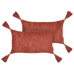 Zestaw 2 poduszek dekoracyjnych VALVARIA Bawełna 30 x 50 cm Czerwony Wzór zygzak Zestaw 2 poduszek dekoracyjnych VALVARIA Bawełna 30 x 50 cm Czerwony Wzór zygzak